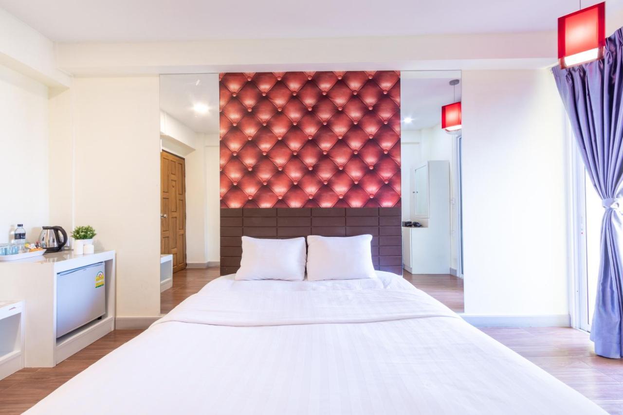Sweetloft Hotel Don Muang Banguecoque Exterior foto