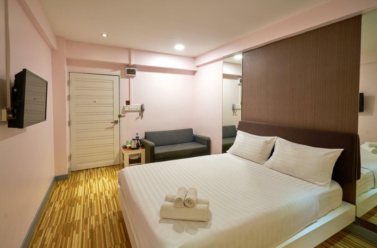 Sweetloft Hotel Don Muang Banguecoque Exterior foto