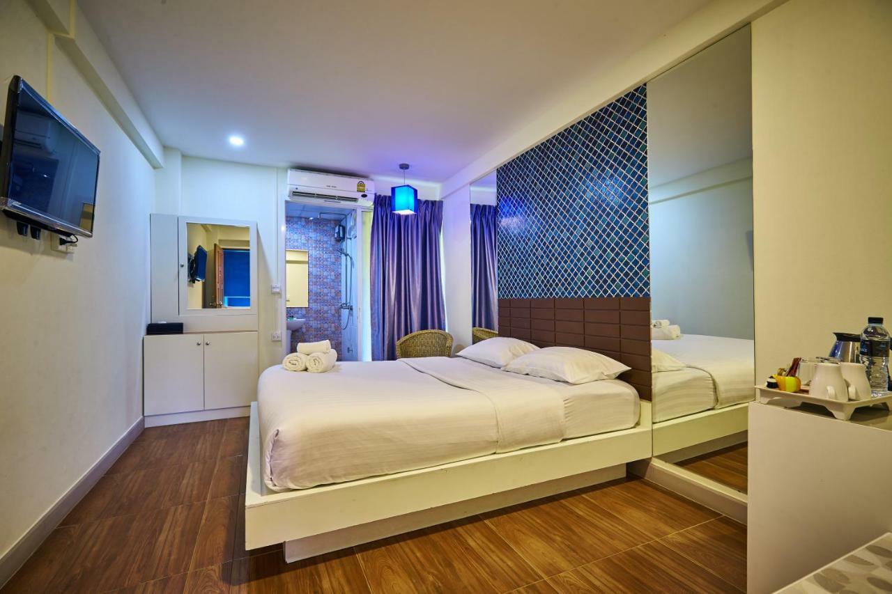 Sweetloft Hotel Don Muang Banguecoque Exterior foto