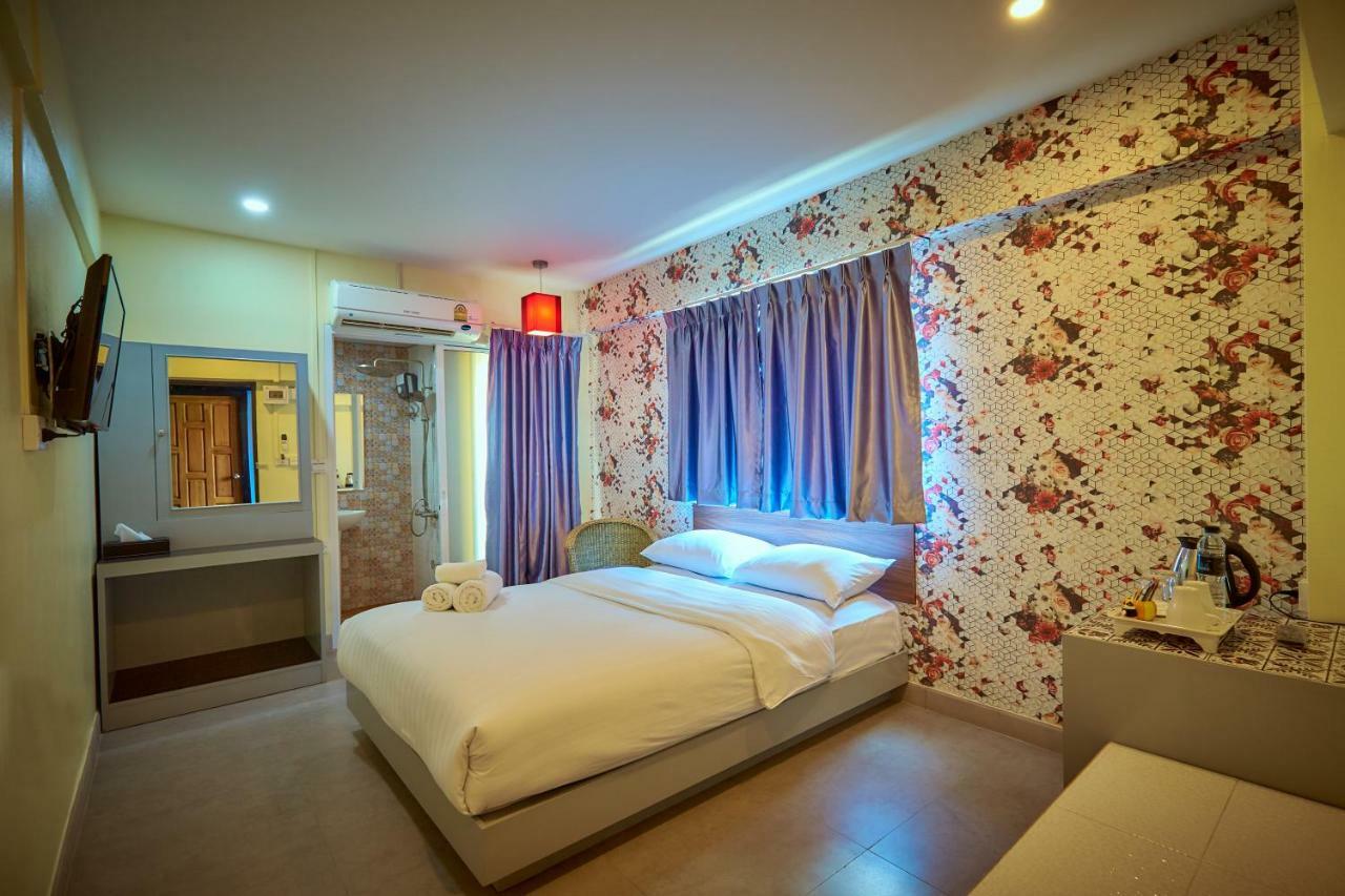 Sweetloft Hotel Don Muang Banguecoque Exterior foto